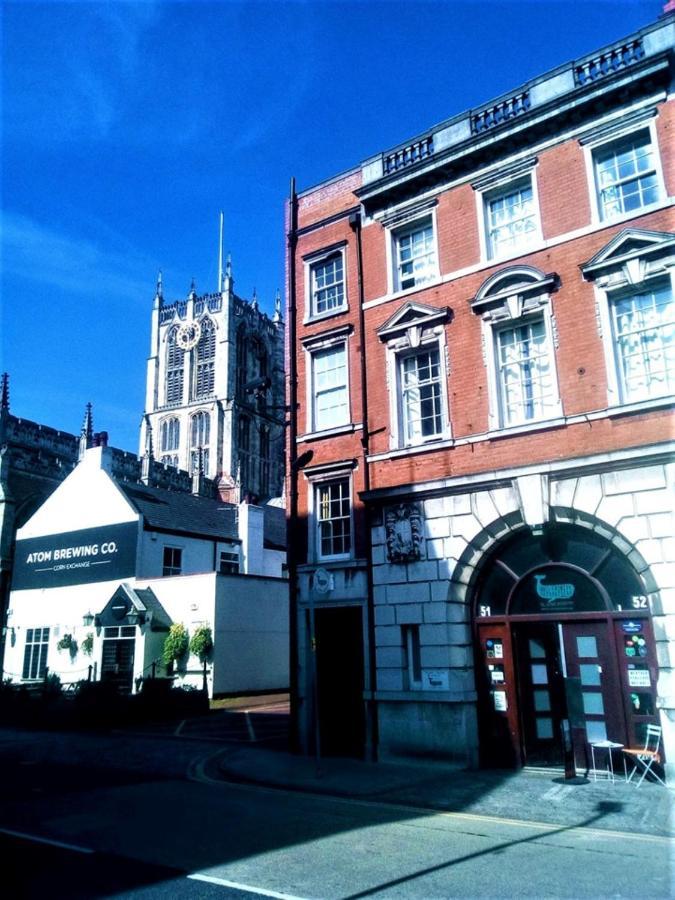 Hull Trinity Backpackers Hostel Kingston upon Hull Exterior photo